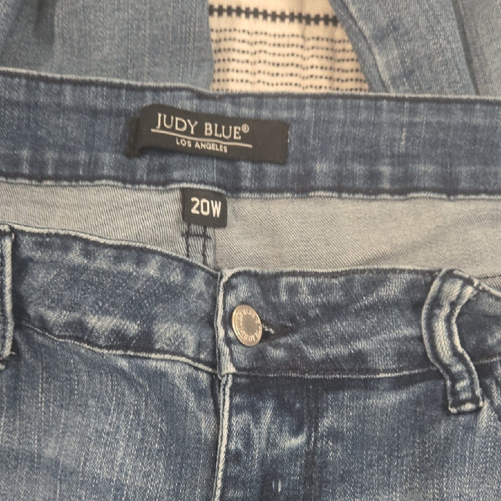 87. Judy Blue Flare Jeans - Picture 2 of 6